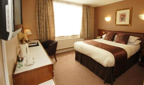 Alma 3* Stockport